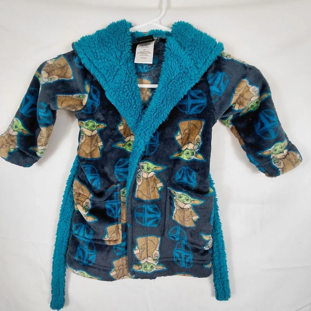Kids Star Wars Bathrobe 2T Mandalorian Baby Yoda Fleece‎ Plush Robe Hooded Grogu